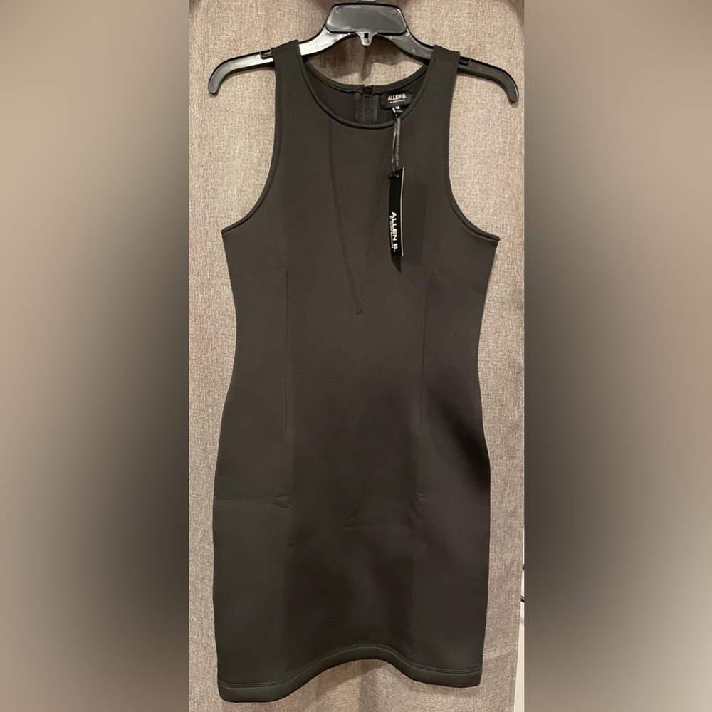 NWT Allen B. Scuba Sleeveless Little Black Dress Size Medium